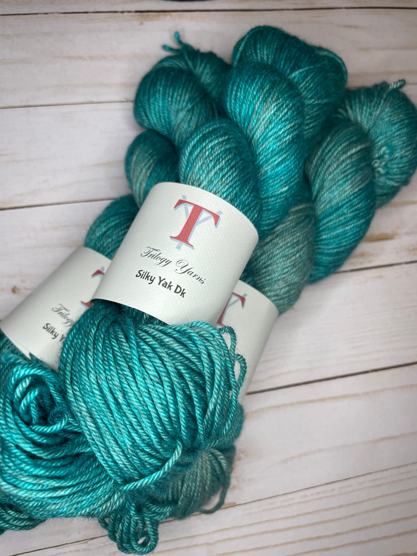 Aqua: Silky Yak DK