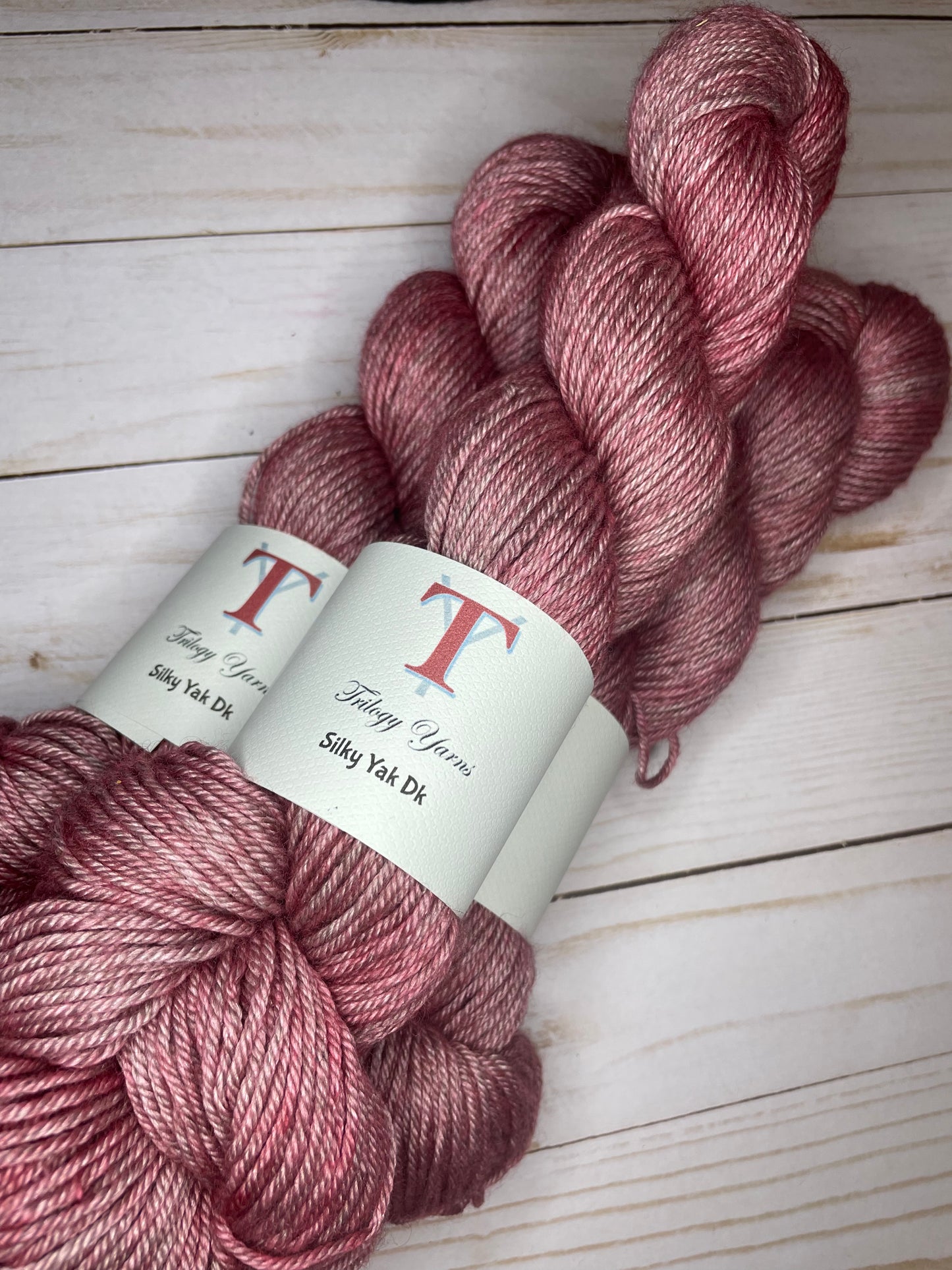 Flamingo: Silky Yak DK