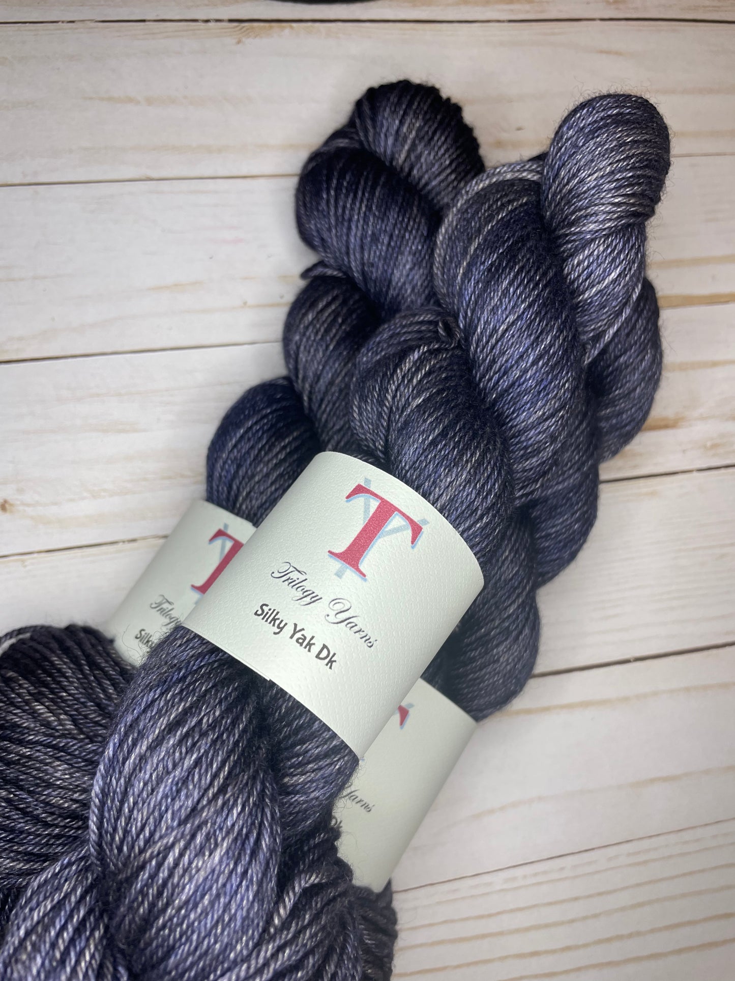Navy: Silky Yak DK