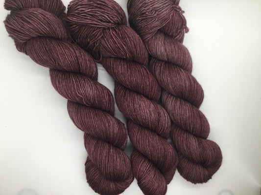 Mauve: Yak Sock